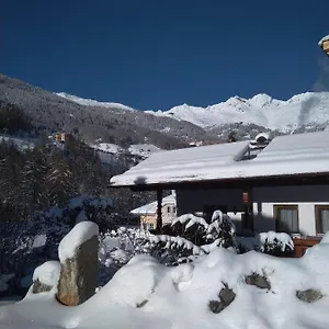 Michls Hoamat Am Fuße Der Stillen Seite Des ötztals Österreich